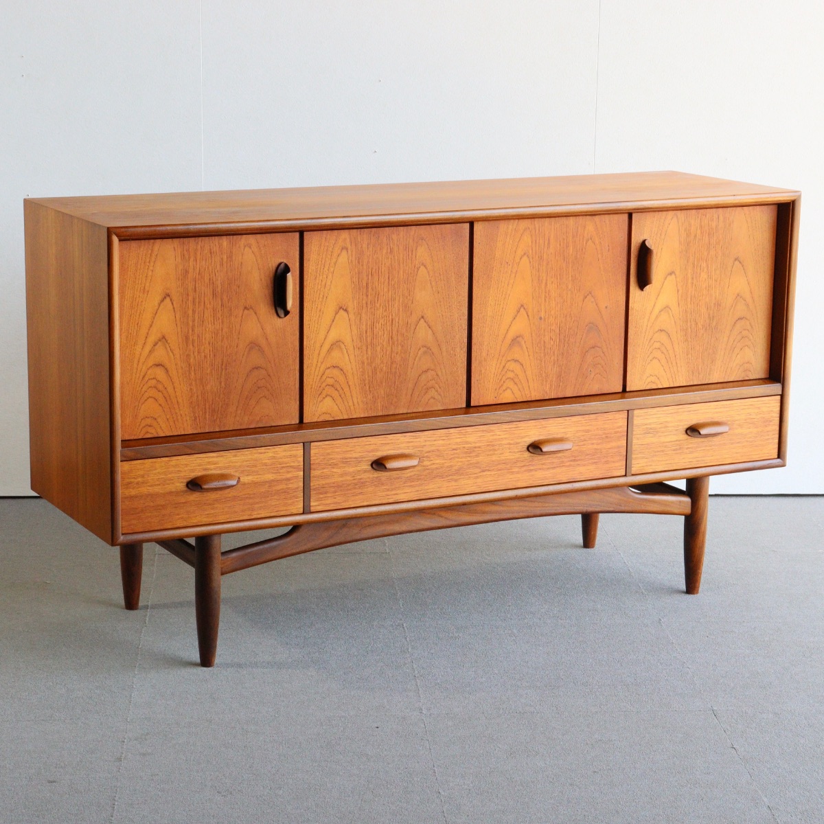 どっちでもいいし どっちでもよくない」 ジープランG-PLAN ブラジリア