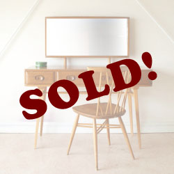 アーコール・ドレッサー