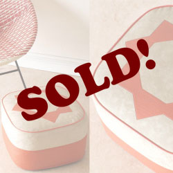 イギリス製ビンテージ・フットスツール・オットマン・プフェ小物アンティーク