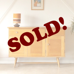 ERCOL・アーコール・サイドボード・無垢・アンティーク・ビンテージ・家具