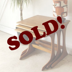 ジープラン・G-plan・ビンテージ・ネストテーブル・チーク・アンティーク・ミッドセンチュリー