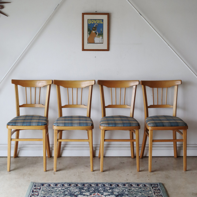 英国ビンテージのダイニングチェア４脚セット