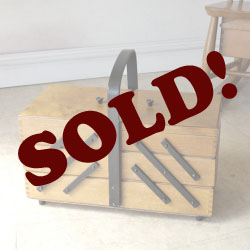 イギリス・ソーイングボックス・裁縫箱・雑貨・収納・アンティーク・ビンテージ