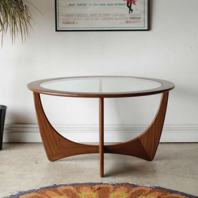ガラス新品 こだわり派のアナタへ オールドジープランg Planアストロラウンド ガラス コーヒーテーブル ビンテージ ミッドセンチュリー家具 b