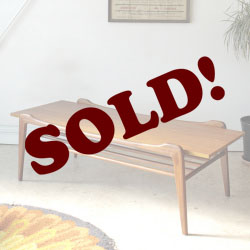 デンマーク製ビンテージ・コーヒーテーブル・マガジンラック付・センターテーブル・アンティーク家具