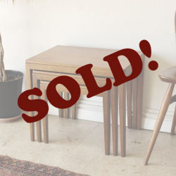 ネストテーブル・コーヒーテーブル・イギリス・チーク・ビンテージ ・アンティーク・北欧