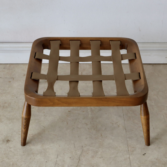 アーコール（ERCOL）製ビンテージのスツール・オットマンのフレーム