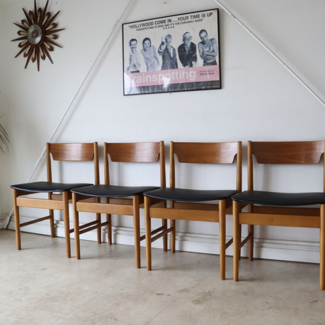 ポーランド製ビンテージのダイニングチェア４脚セット