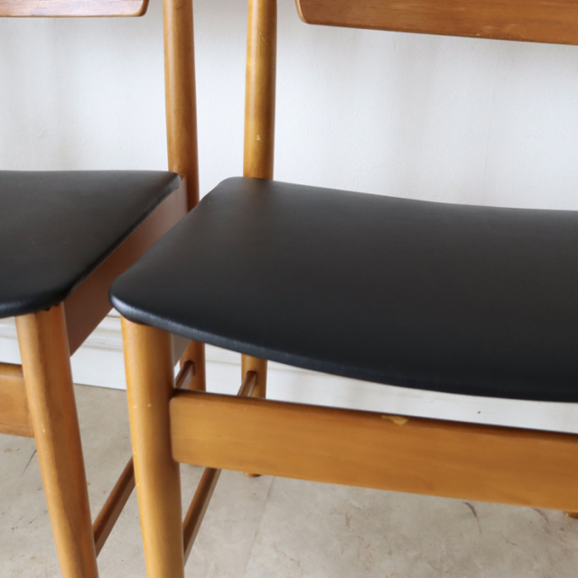 ポーランド製ビンテージのダイニングチェアの傷