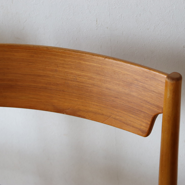 ポーランド製ビンテージのダイニングチェアの傷