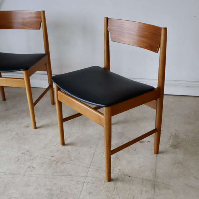 ポーランド製ビンテージのダイニングチェア