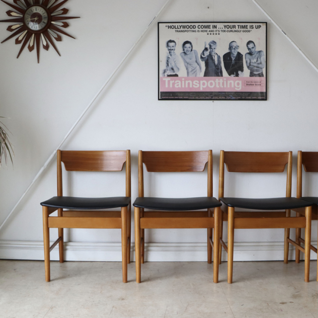 ポーランド製ビンテージのダイニングチェア４脚セット