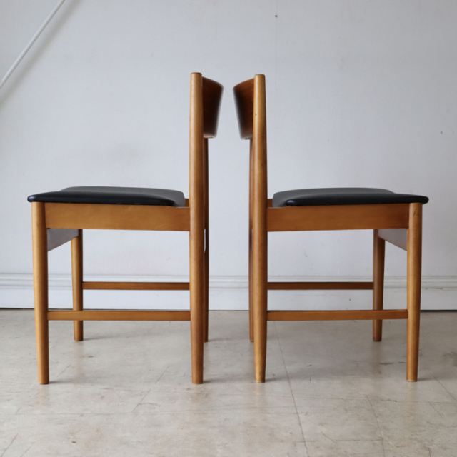 ポーランド製ビンテージのダイニングチェアのサイド