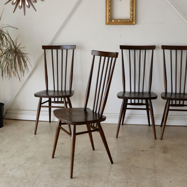 アーコール（ERCOL）製ビンテージのスティックバックチェア４脚セット　ブラウン