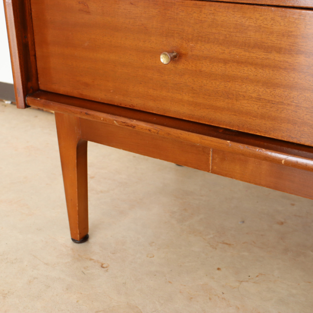 ビンテージ・ウィリアムローレンス製・ドレッサー・イギリス