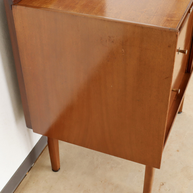 ビンテージ・ウィリアムローレンス製・ドレッサー・イギリス・収納