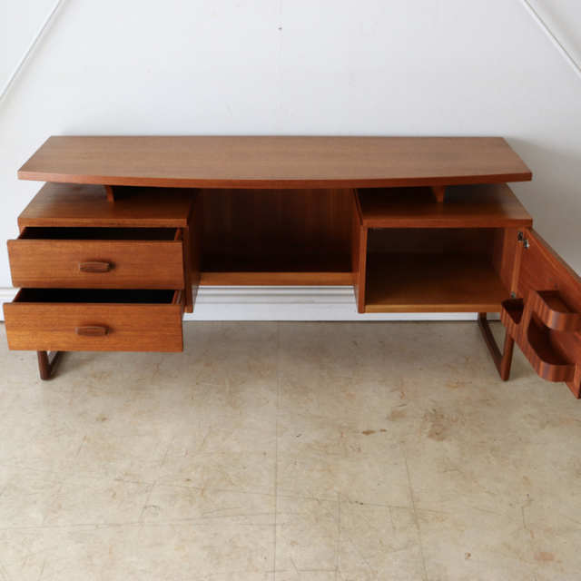 88073★G-PLAN Quadrille デスク ドレッサーデスク 88073☆G-PLAN Quadrille デスク ドレッサーデスク 88073☆G