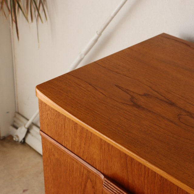 オースティンスイート（Austinsuite）製サイドボード 商品番号【021038