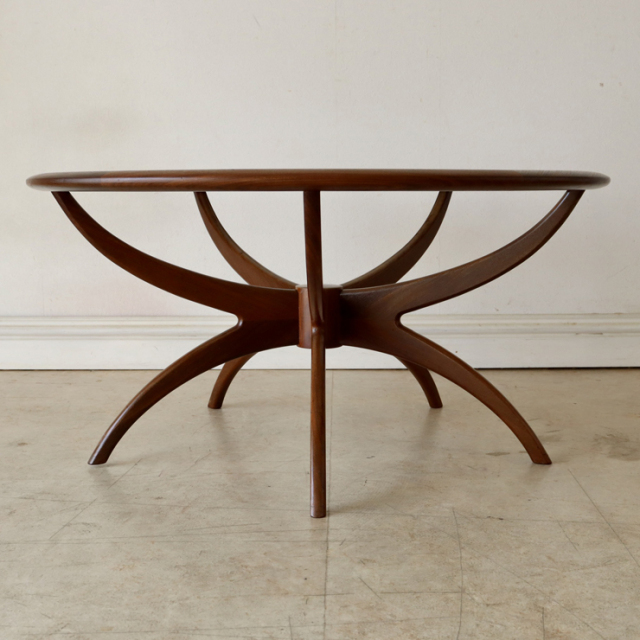 ジープラン（G-plan）製ビンテージのスパイダーコーヒーテーブル