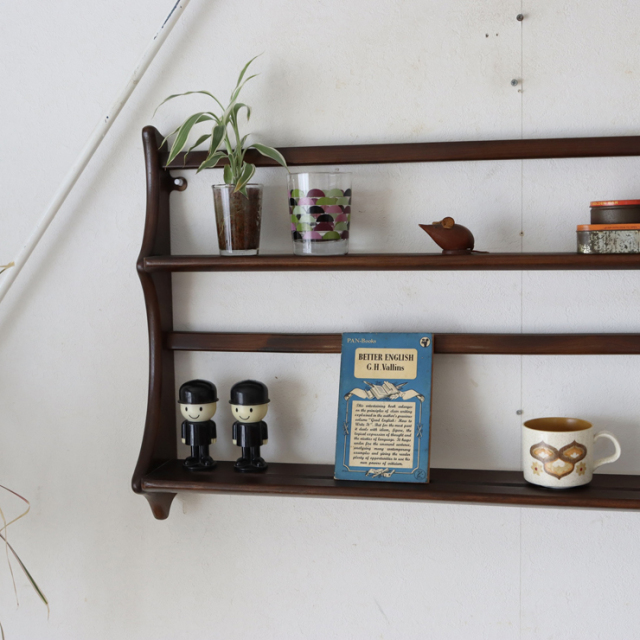 ぴっちゃんページ　EACOL アーコール　ウォールラック　アンティーク アーコール（Ercol）製プレートラック壁掛け ウォールラック