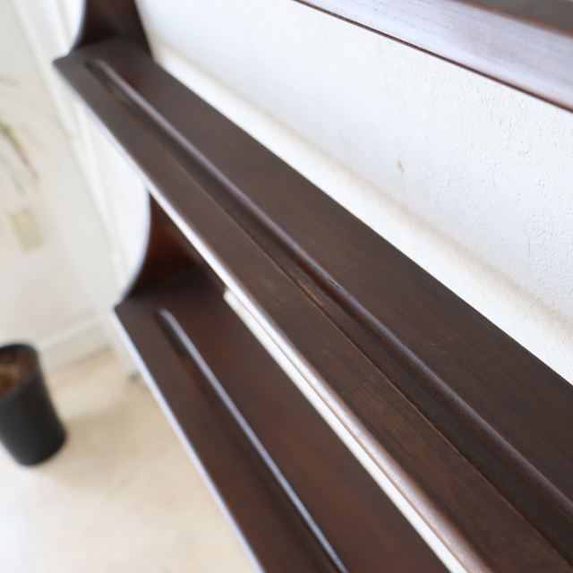 アーコール（ERCOL）製ビンテージのウォールラックの棚