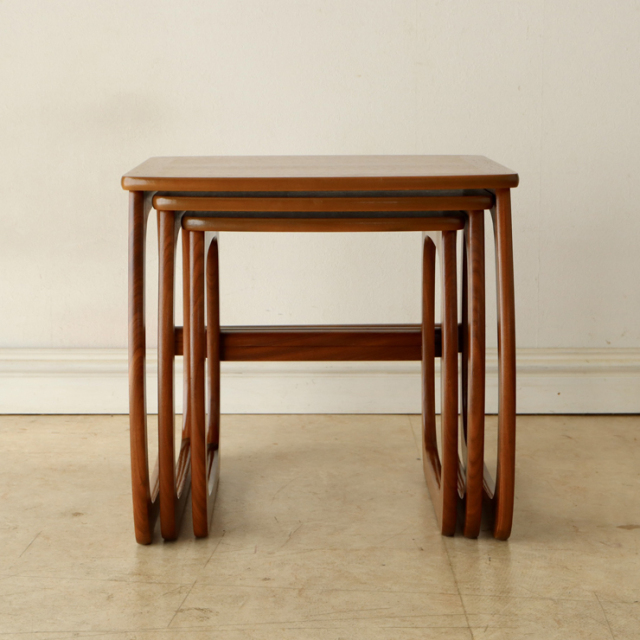 Nathan(ネイサン) / ヴィンテージ ネストテーブル (401) Nathan(ネイサン) / ヴィンテージ ネストテーブル (401)