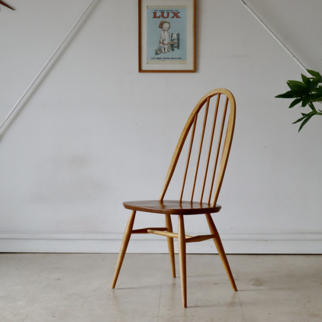 アーコール（ERCOL）製ビンテージのクエーカーチェア