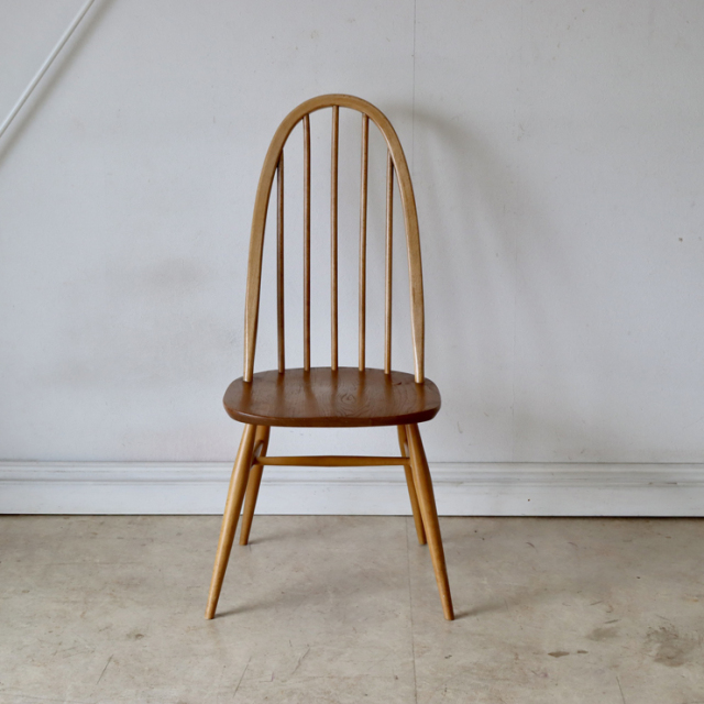 アーコール（ERCOL）製ビンテージのクエーカーチェア