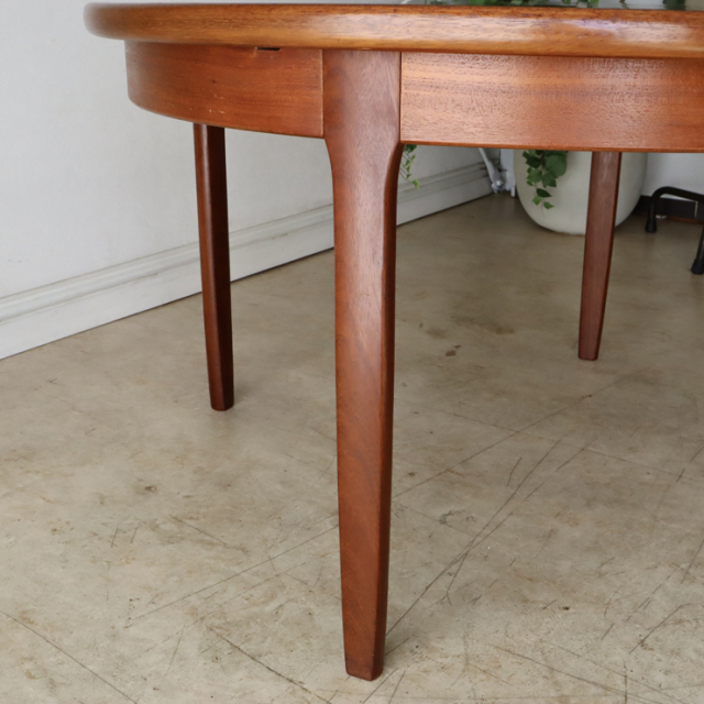 ダイニングテーブル Elliotts of Newbury イギリスヴィンテージ Elliotts of Newbury ヴィンテージ ダイニングテーブル