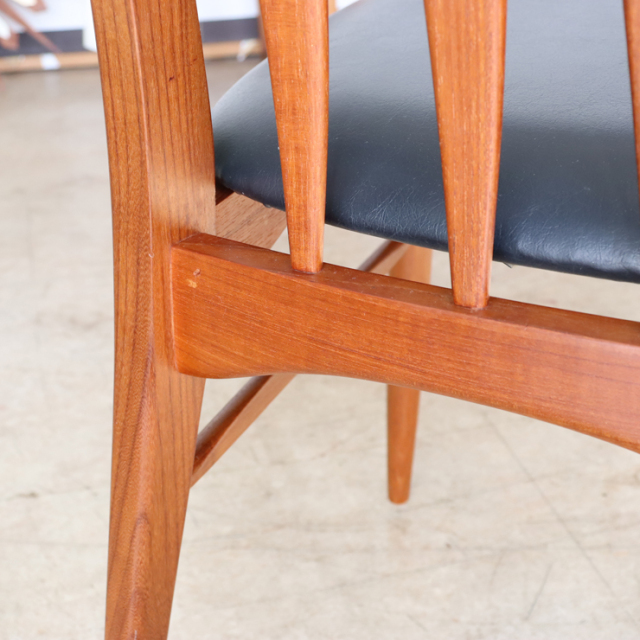 KOEFOEDS HORNSLET社 EVA-Chair Made in Denmark 4脚セット 商品