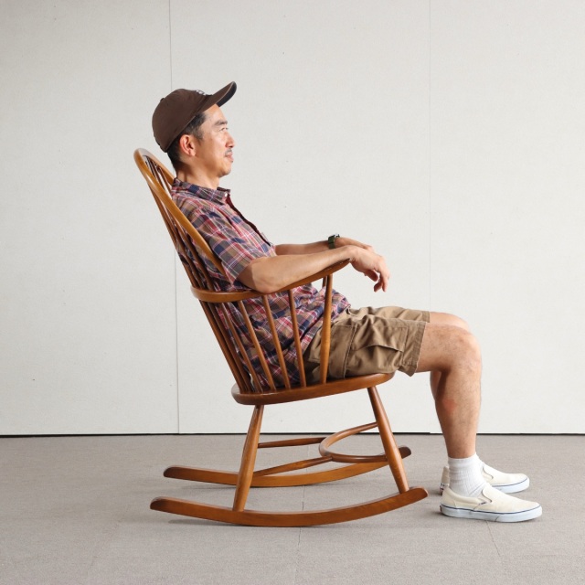 ERCOL SWAN BACK ROCKING CHAIR　商品番号26149
