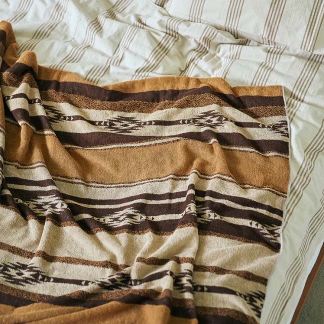 basshu今治コットンパイルブランケット Native Border BROWN Lサイズ　888008