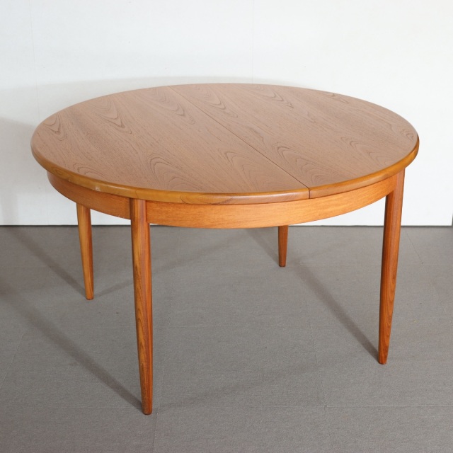 G PLAN CIRCULAR DINING TABLE　商品番号GLEN18