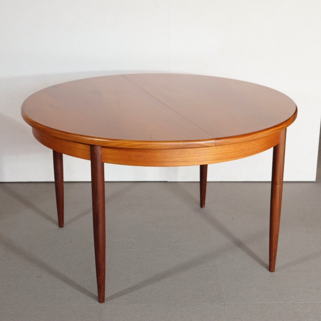 G PLAN FRESCO CIRCULAR DINING TABLE　商品番号GLEN68