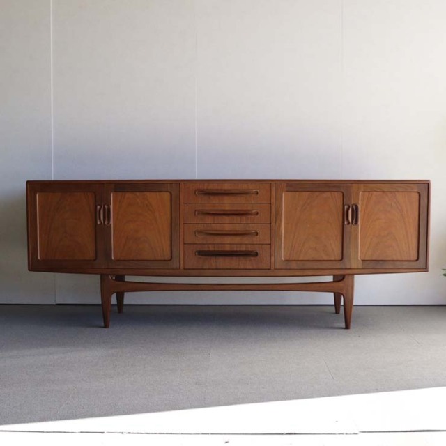 ジープランG-PLANのサイドボード「ロングジョン」