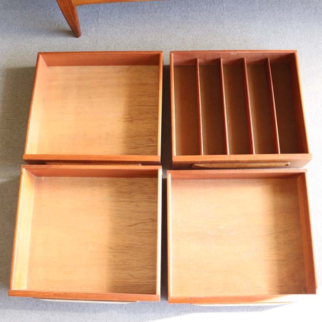 ジープランG-PLANのサイドボード「ロングジョン」