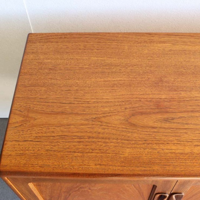 ジープランG-PLANのサイドボード「ロングジョン」