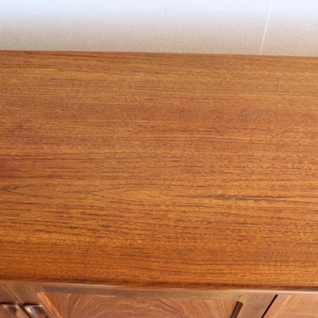 ジープランG-PLANのサイドボード「ロングジョン」