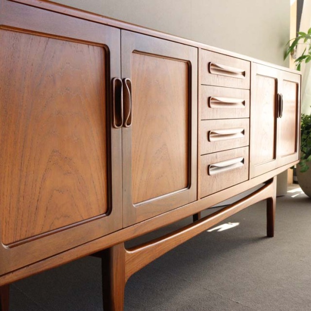 ジープランG-PLANのサイドボード「ロングジョン」