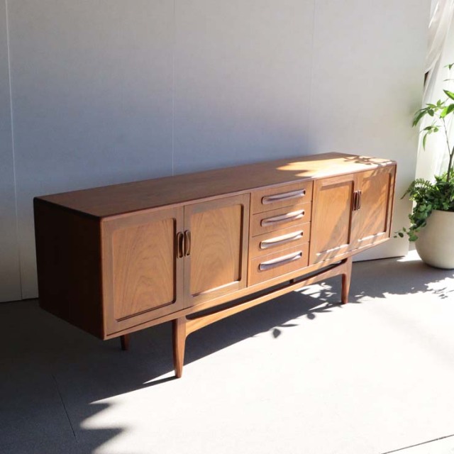 ジープランG-PLANのサイドボード「ロングジョン」