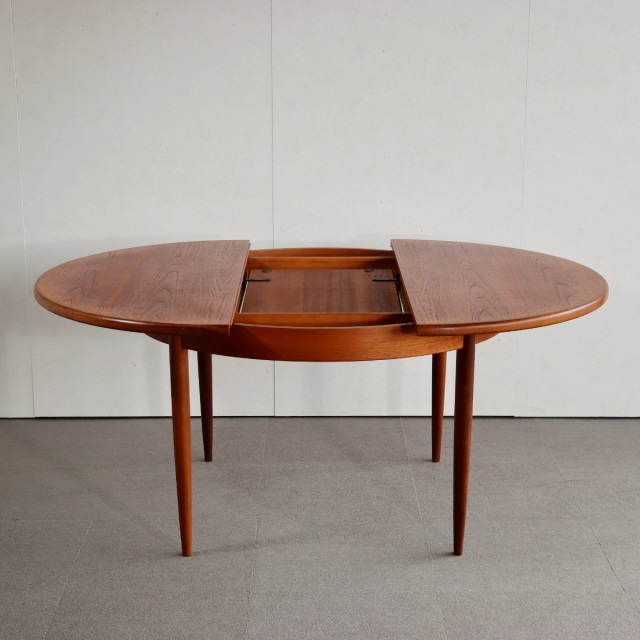 ジープランG-PLAN ラウンドダイニングテーブル