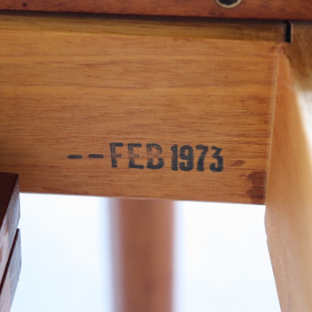 マッキントッシュMacintoshのダイニングテーブル
