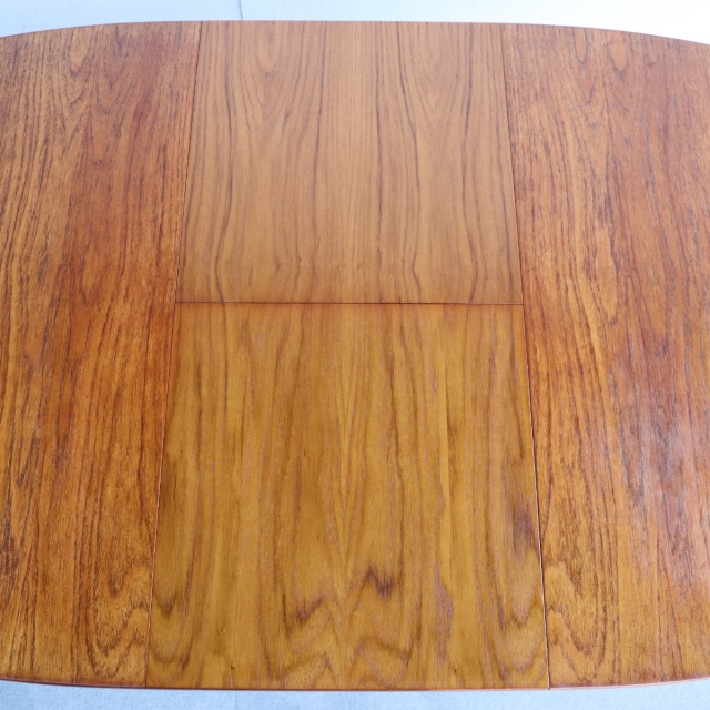 マッキントッシュMacintoshのダイニングテーブル