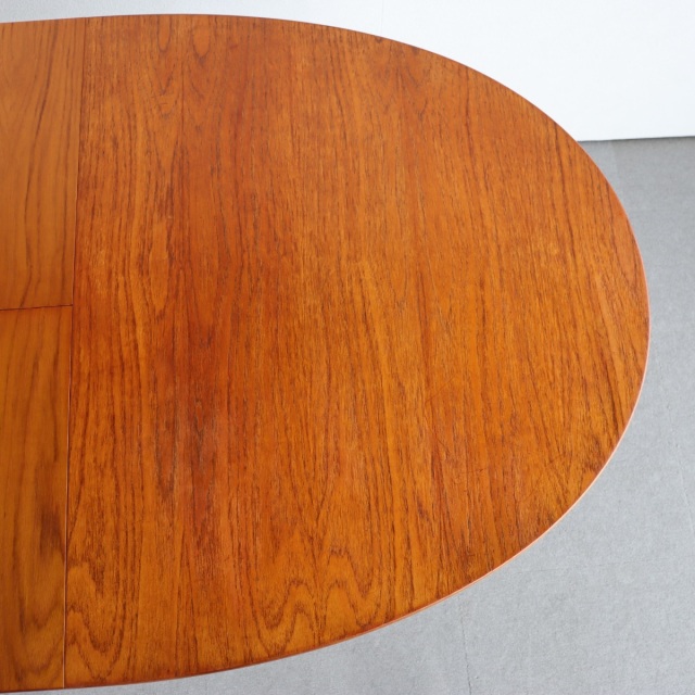 マッキントッシュMacintoshのダイニングテーブル