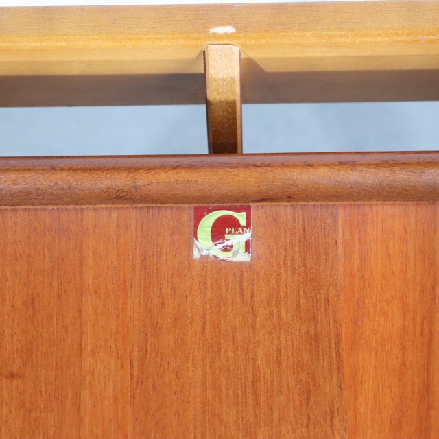 ジープランG-PLANのダイニングテーブル