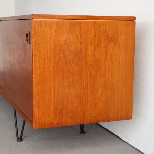 アーキ・シャインArchieShineのサイドボード