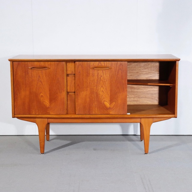 ジェンティークJENTIQUEのサイドボード