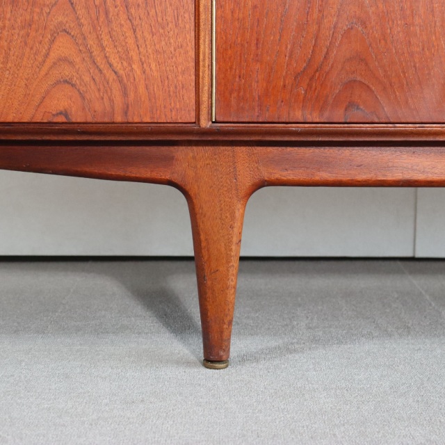 マッキントッシュMacintoshのサイドボード