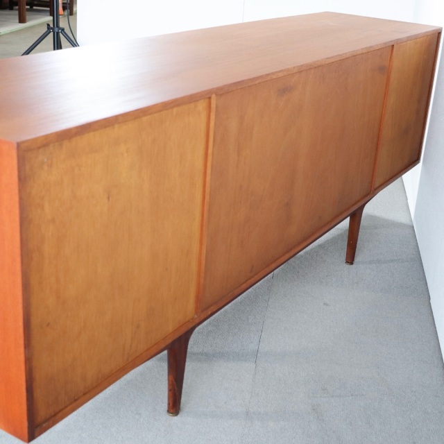 マッキントッシュMacintoshのサイドボード