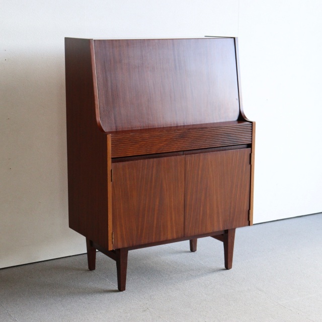 エリオッツオブニューベリーのビューロー